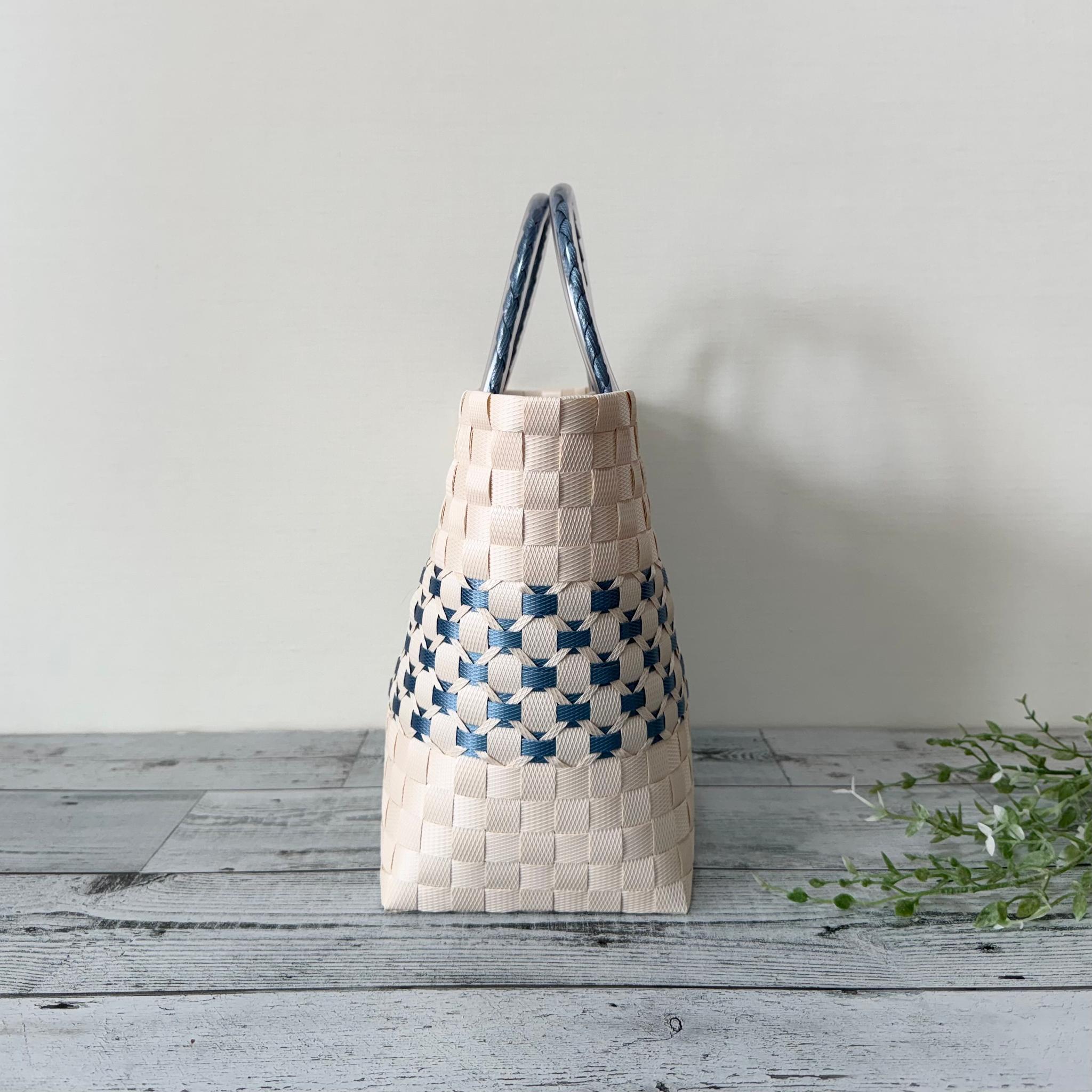 プラカゴバッグ　Lサイズ　メタリックブルー×アイボリー　プラカゴ　PPバンド | 2枚目